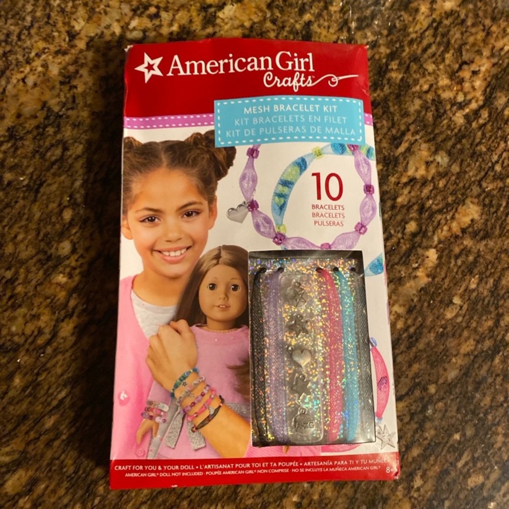 American Girl Mesh Bracelet Kit with Purple and Blue